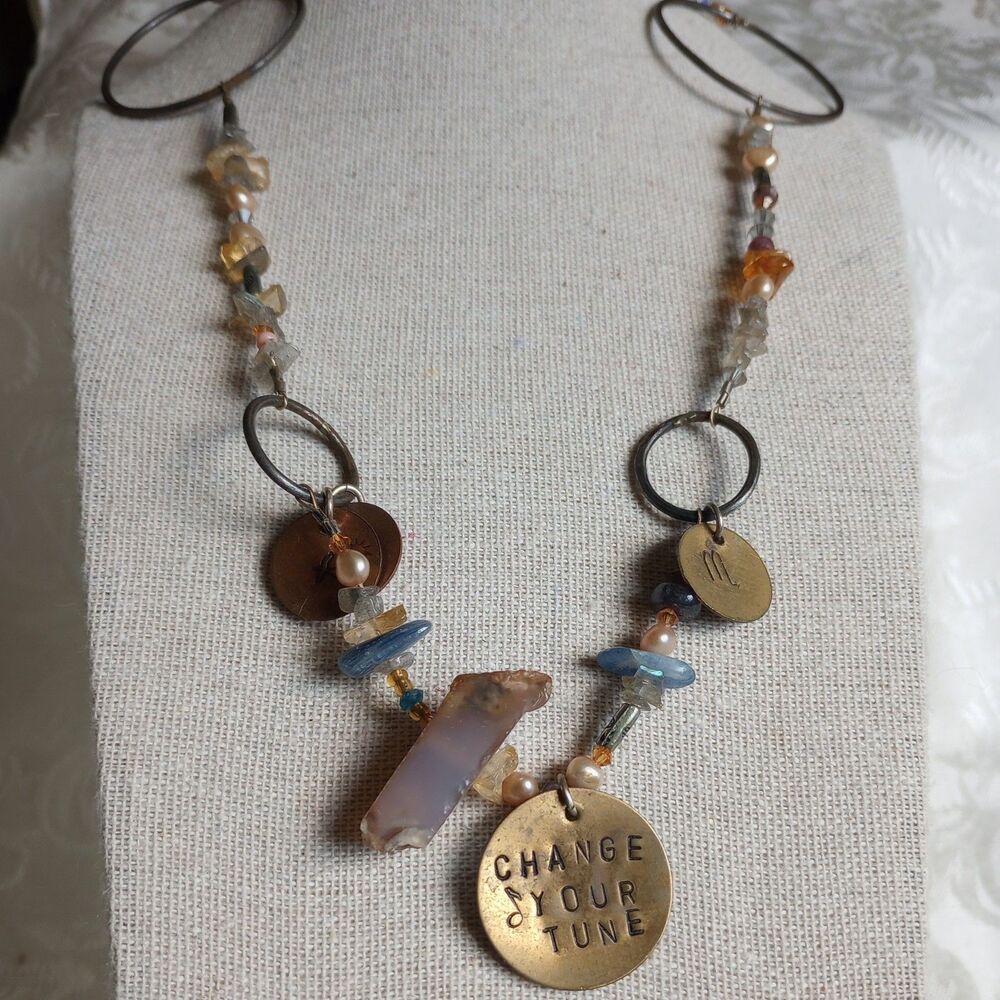 Boho Charms Brass Scorpio change your tune gemstone chip Pearl agate 30in